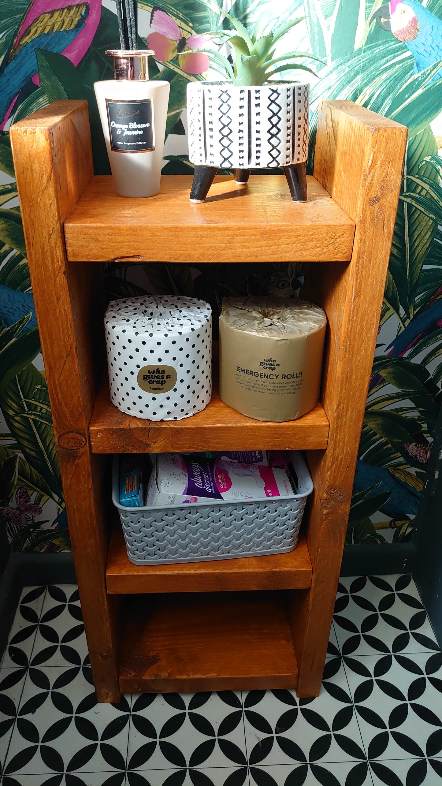 Chunky Rustic Bathroom Shelving Unit